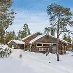 Semesterbostad Kelorenttu By Interhome